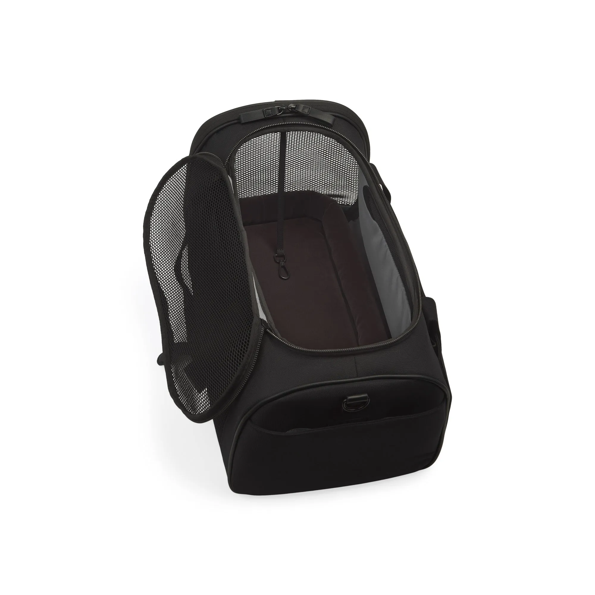 Bugatti Vacilando Pet Carrier Duffle