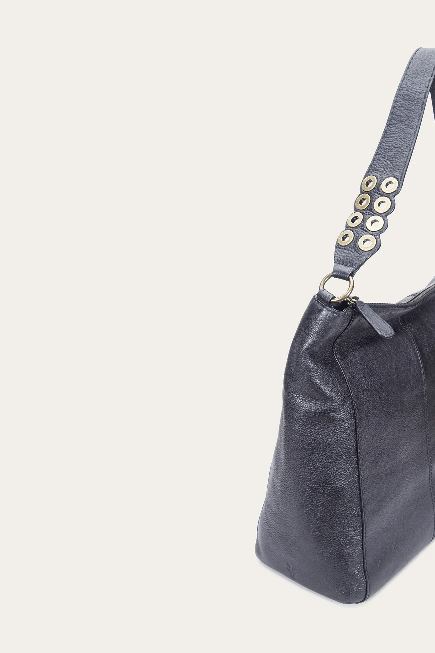 Claire Hobo - Pre-Loved