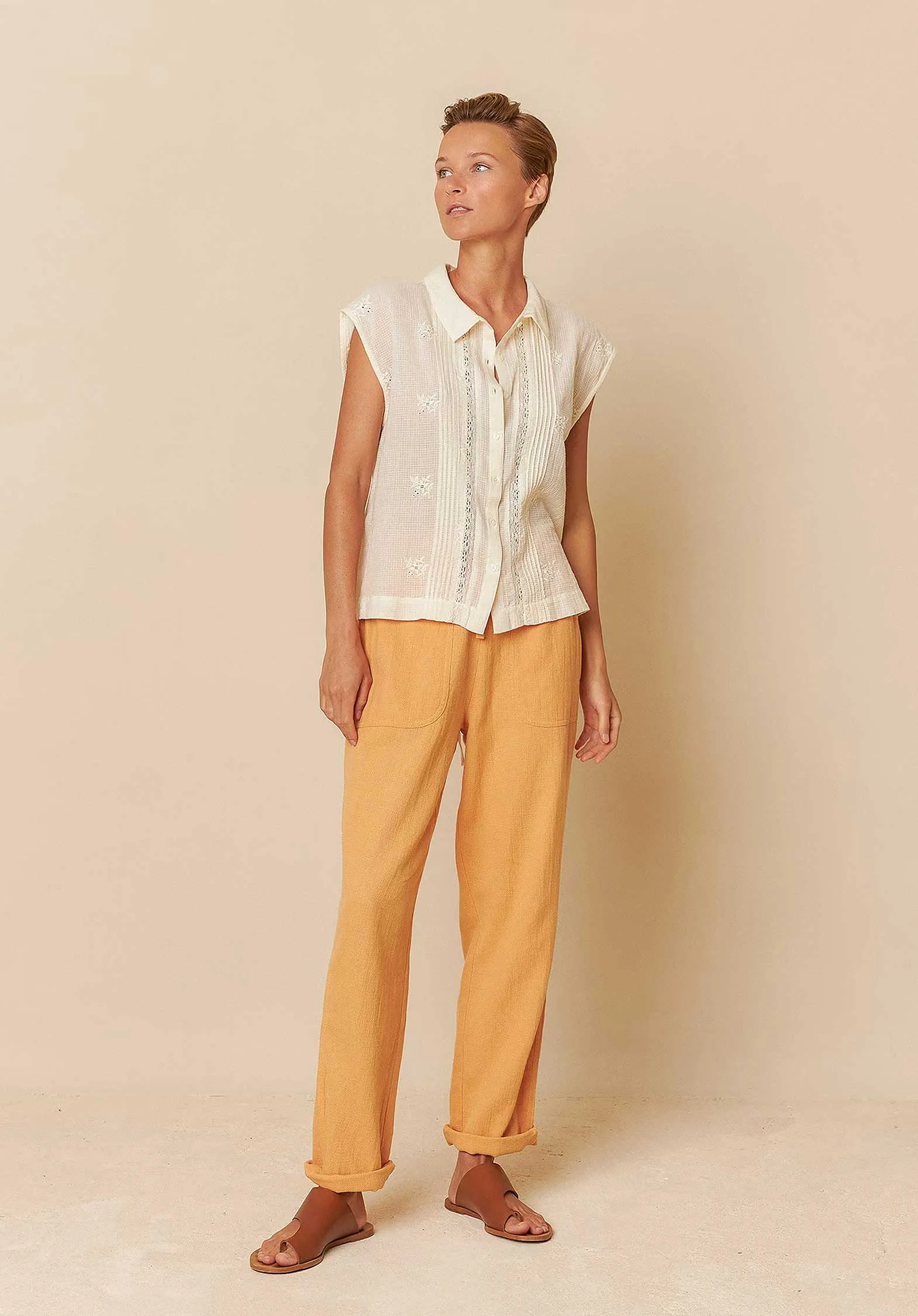 Cotton Embroidered S Bk225 Crudo