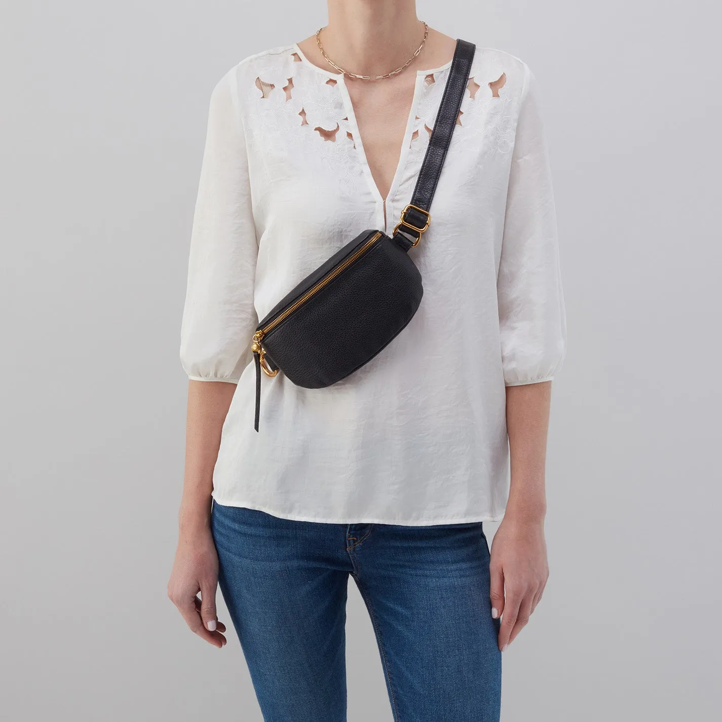 Fern Belt Bag in Pebbled Leather - Dusty Blue