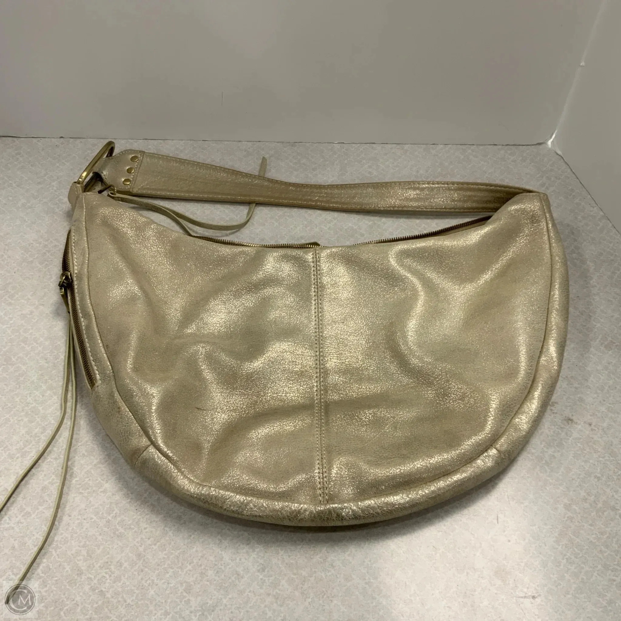 Handbag By Hobo Intl, Size: Medium
