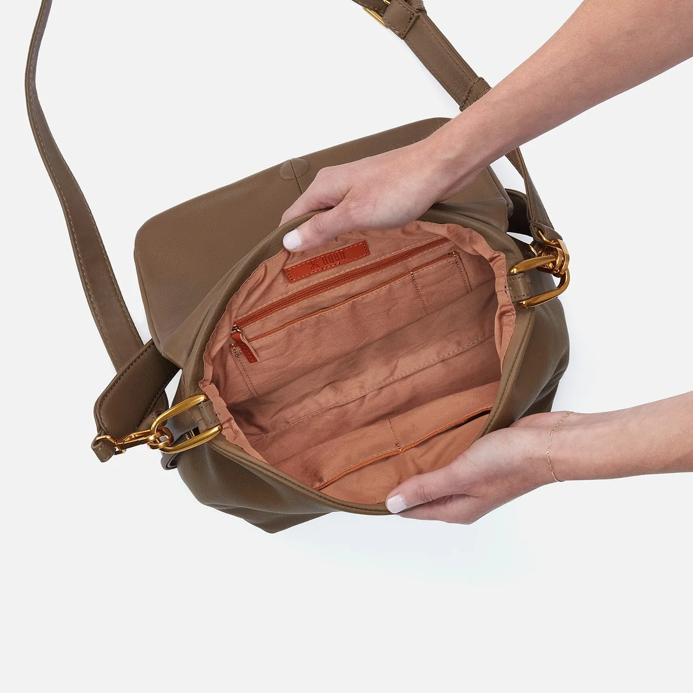 Harley Convertible Shoulder Bag In Pebbled Leather - Dark Elm