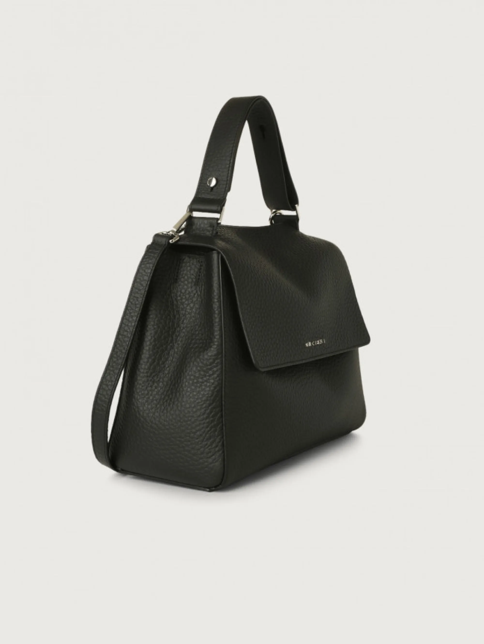 Medium Shoulder Bag Black