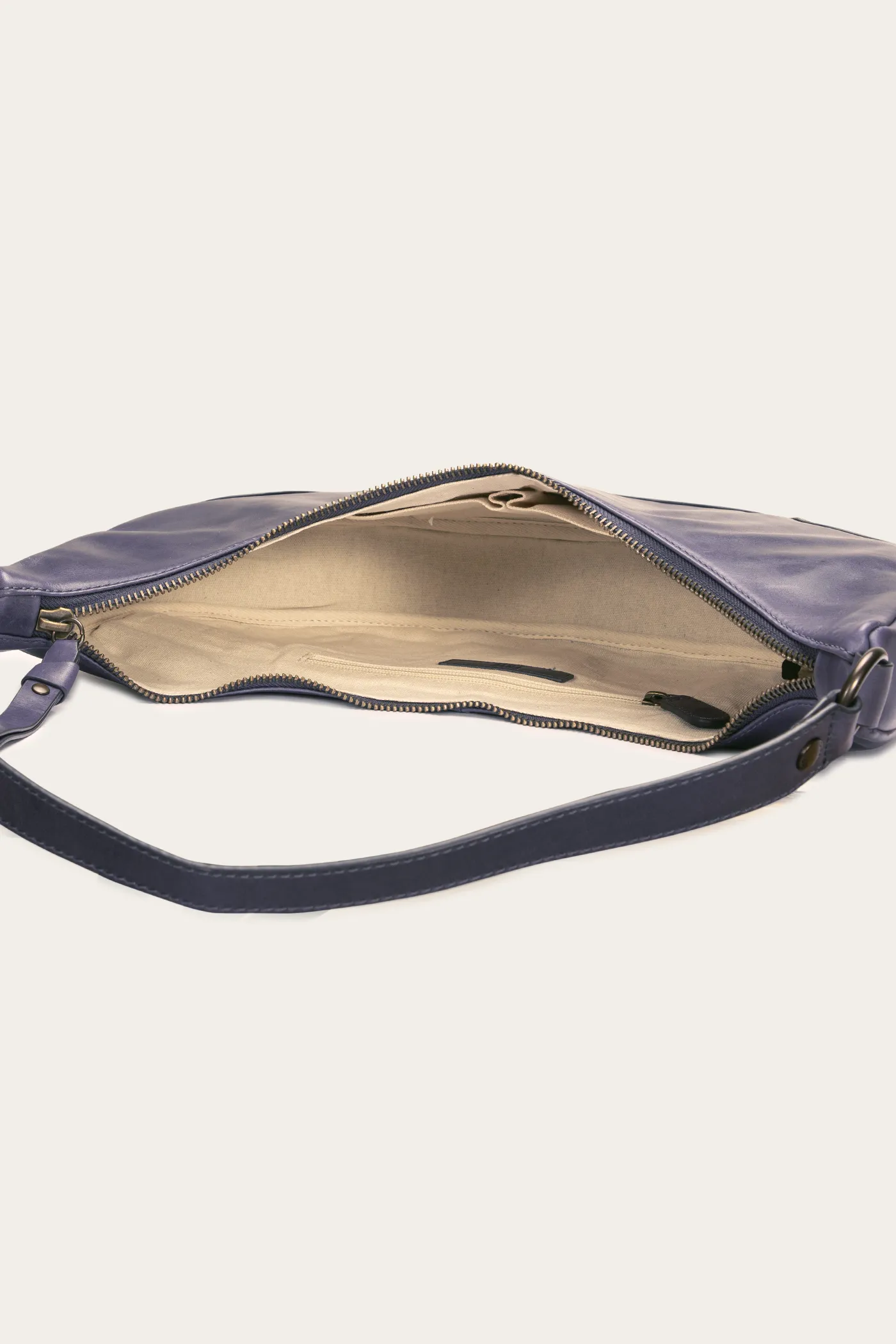 Melissa Crescent Hobo