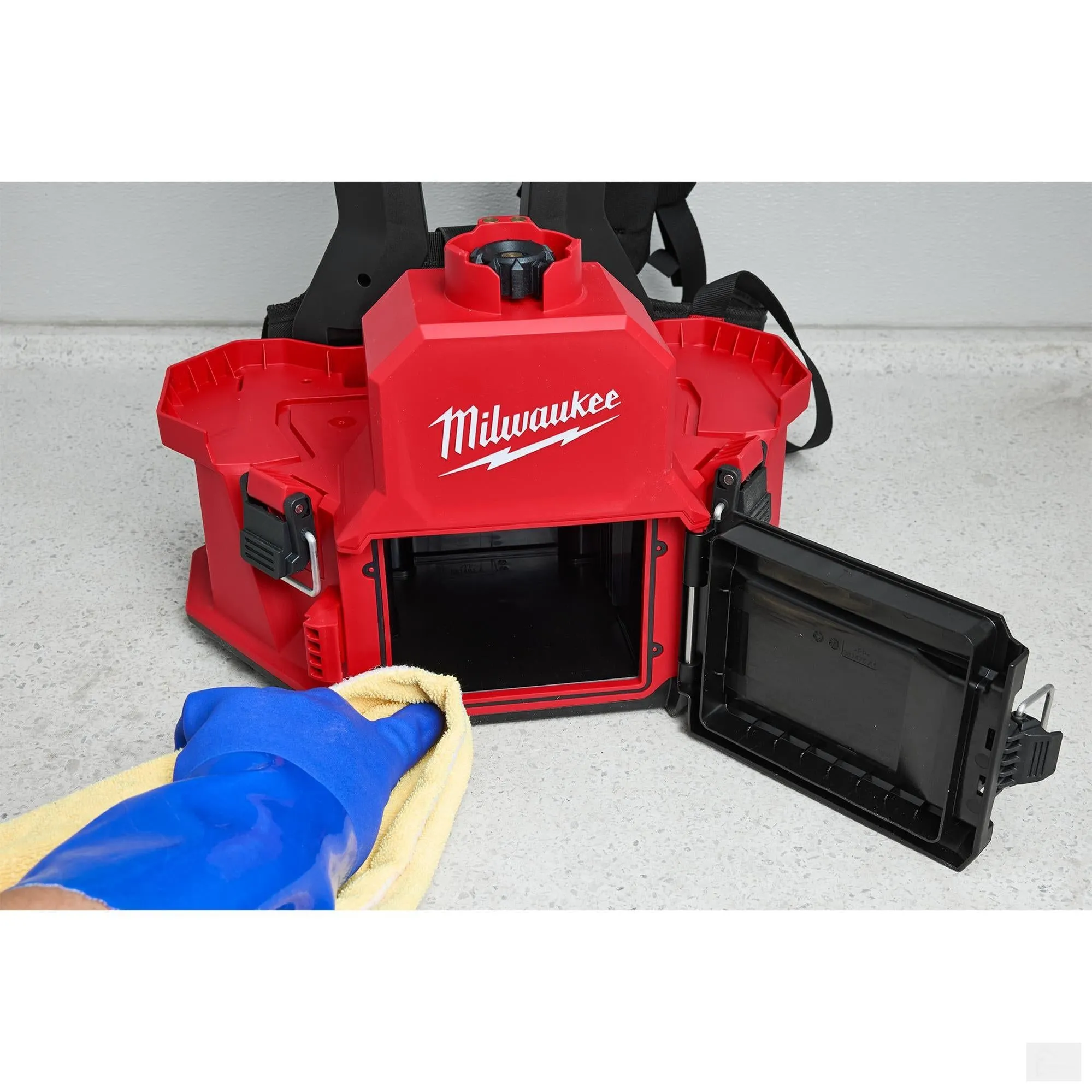 Milwaukee M18™ 4-Gallon Backpack Sprayer w/ SWITCH TANK™ (Tool Only) {3019-20PS}
