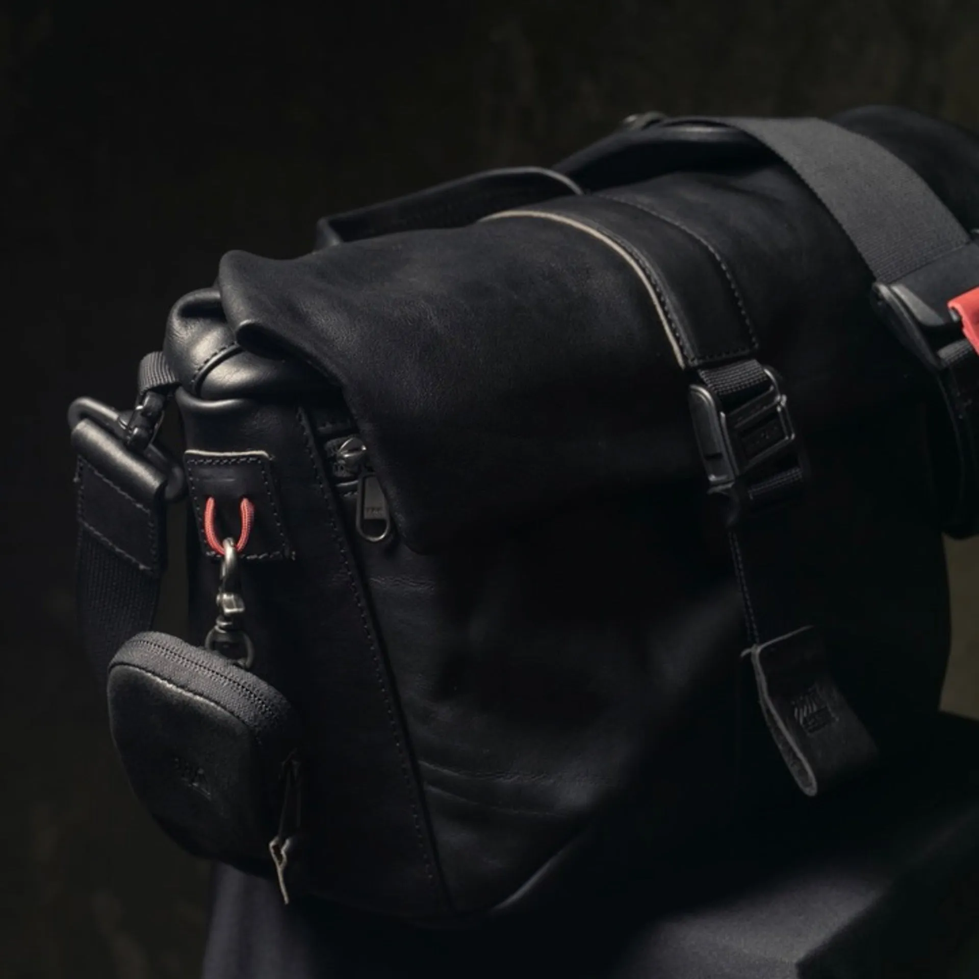 Pilot Leather Travel Camera Bag 7L | Upgraded