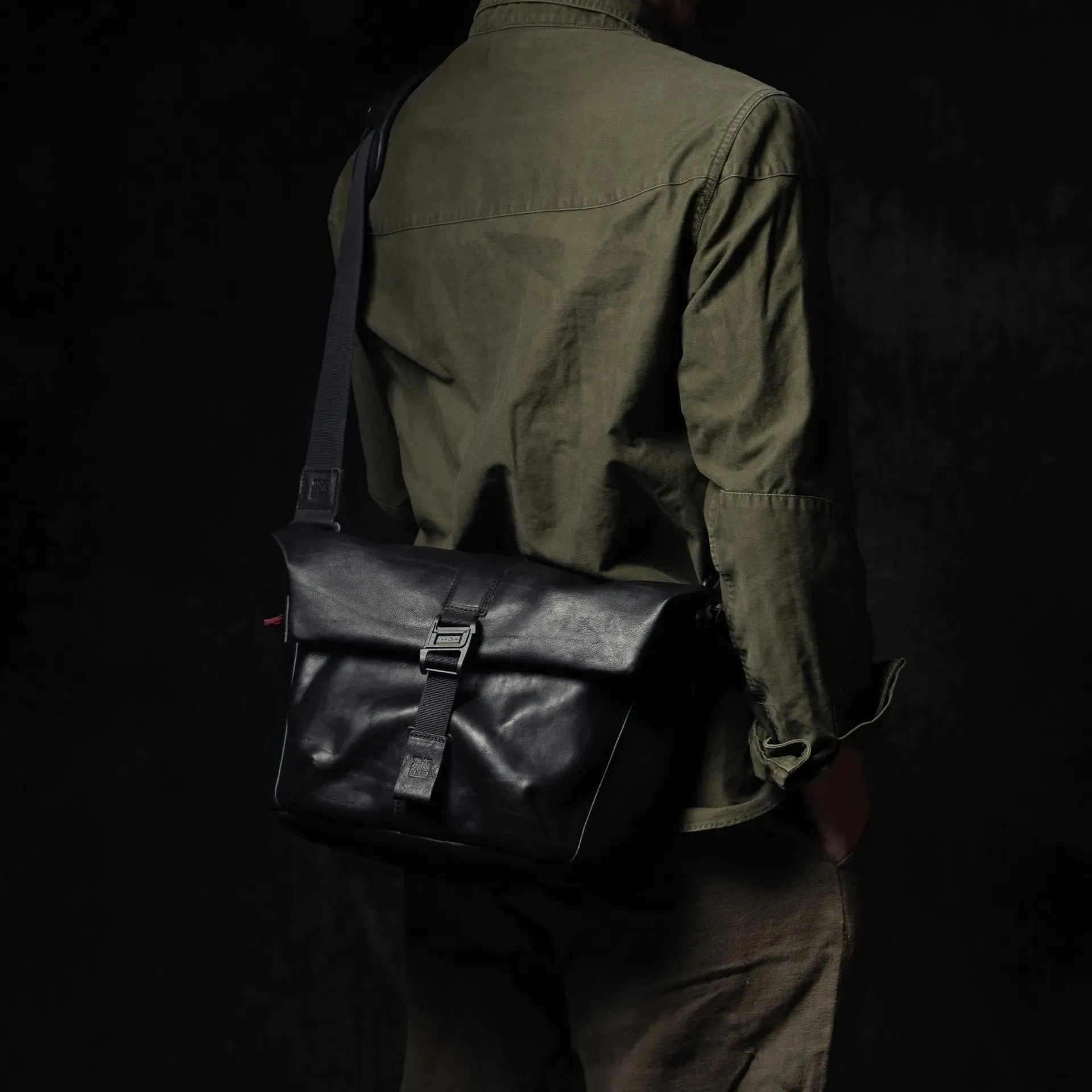 Pilot Leather Travel Camera Bag 7L | Upgraded