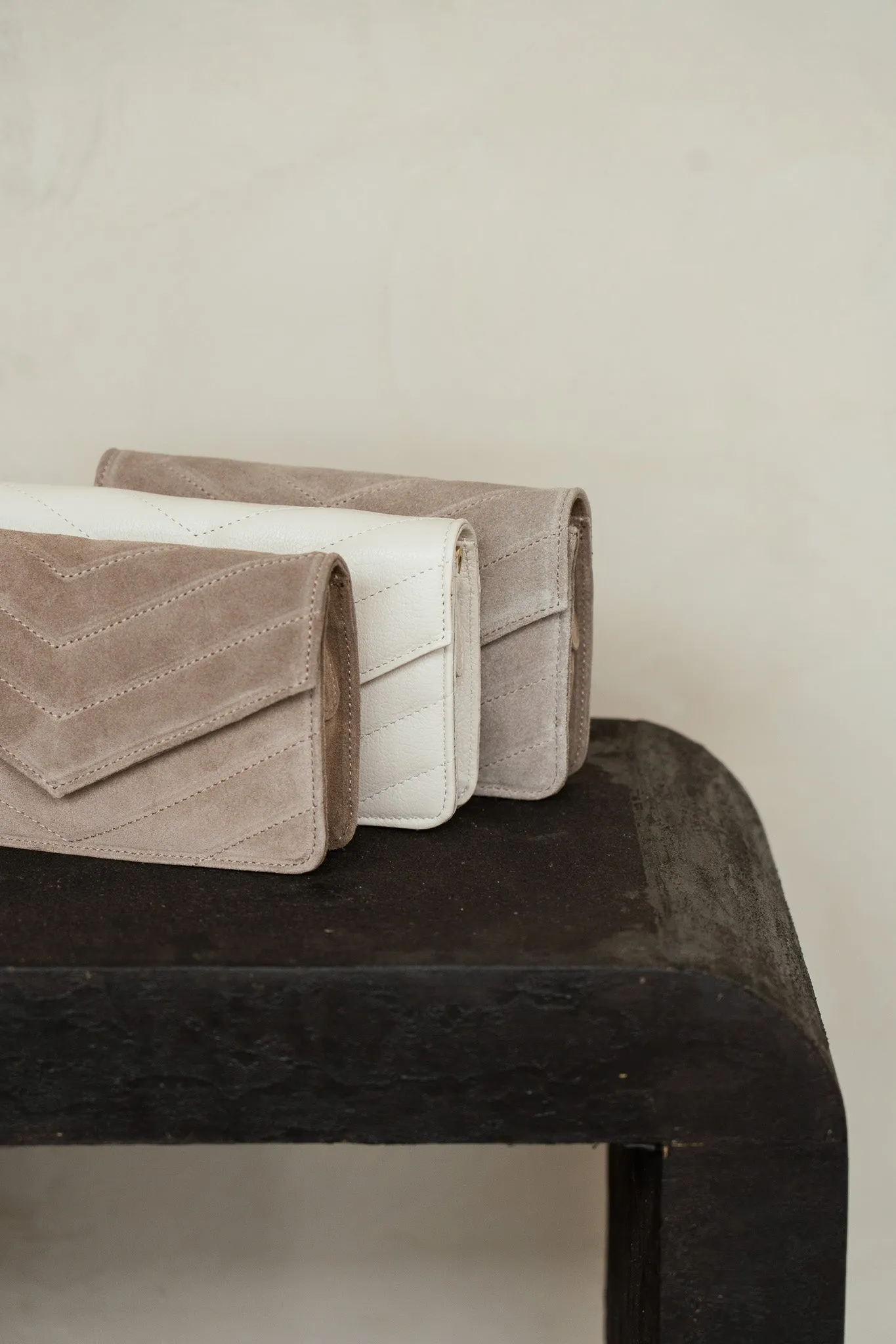 Tas Roos taupe suede